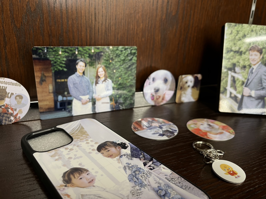 SUMADECO(スマデコ)でオリジナルグッズが作れます | ニュース | 株式